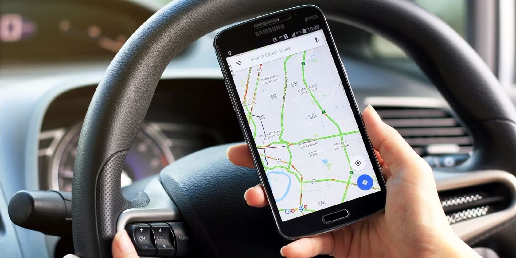 سيارات للإيجار مع GPS